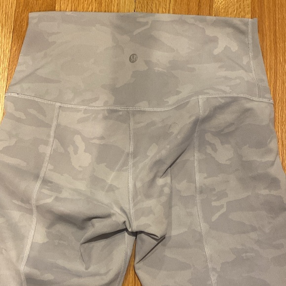 Lululemon wunder under leggings - Picture 3 of 3